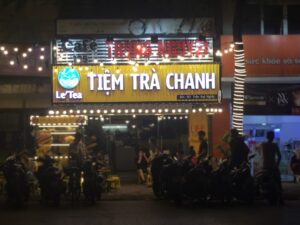 Biển quảng cáo tiệm trà chanh