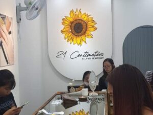 Logo trong nhà - Tiệm bạc 21 Centimeters